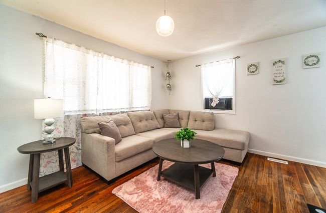 83 Armstrong St, House other with 2 bedrooms, 1 bathrooms and 3 parking in West Springfield MA | Image 4