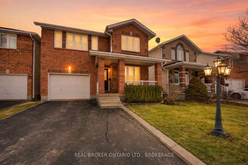 85 Schooner Dr, Kingston, ON, K7K7K1 | Card Image