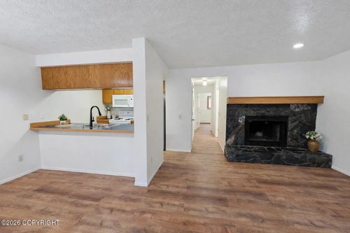 b1-9610 Morningside Loop, Anchorage, AK, 99515-2183 | Card Image