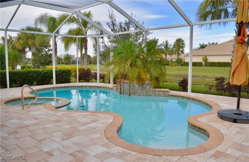 8578 Veronawalk Cir, NAPLES, FL, 34114-2756 | Card Image