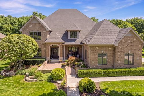 3016 Seiler Dr, Naperville, IL, 60565-4374 | Card Image
