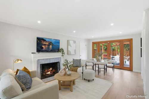 12 Athlone Way, Menlo Park, CA, 94025-1916 | Card Image