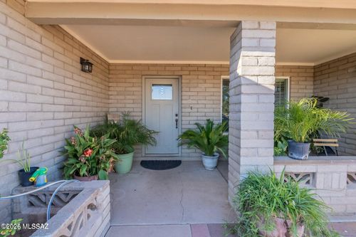 6700 S Iberia Avenue, Tucson, AZ, 85757 | Card Image