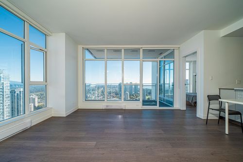 4010-4670 Assembly Way, Burnaby, BC, V5H0H3 | Card Image