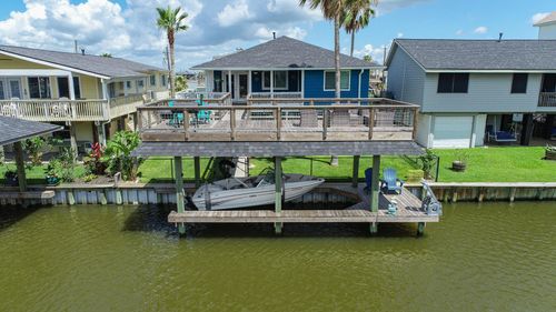 19 Dolphin St, Bayou Vista, TX, 77563-2516 | Card Image