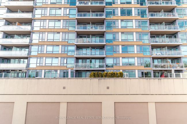 12 - 1968 Bloor St W, House attached with 3 bedrooms, 3 bathrooms and null parking in Toronto ON | Image 47