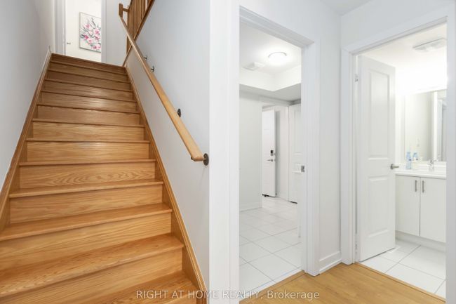 1557 Midland Ave, House attached with 4 bedrooms, 4 bathrooms and 1 parking in Scarborough ON | Image 12