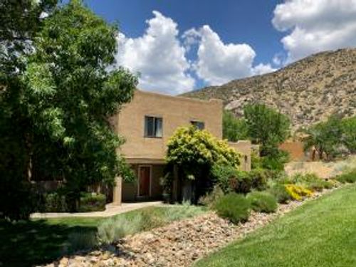 unit-24b-2900 Vista Del Rey Ne, Albuquerque, NM, 87112-8108 | Card Image