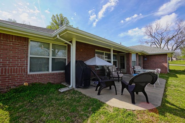 Patio | Image 32