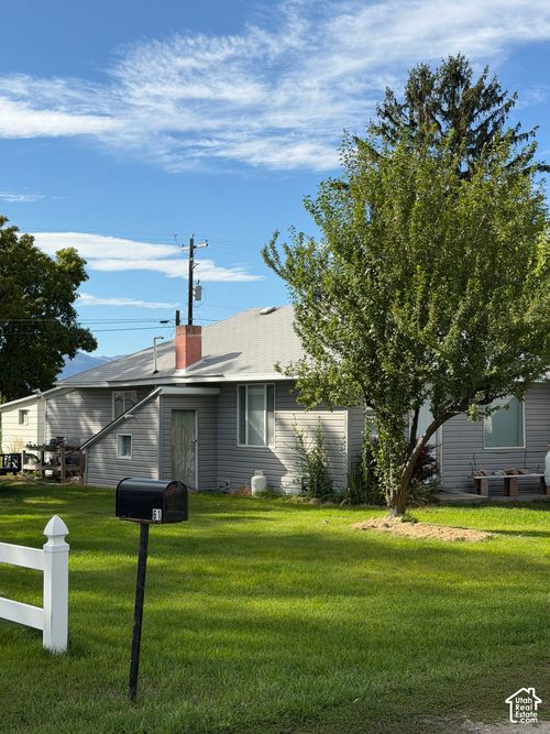 71 N 400 W, Preston, ID, 83263-1020 | Card Image