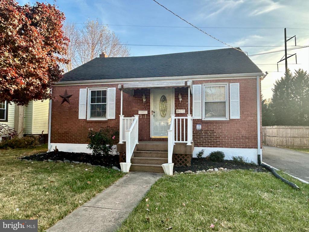 Windsor Ave, Wilmington, DE 19804