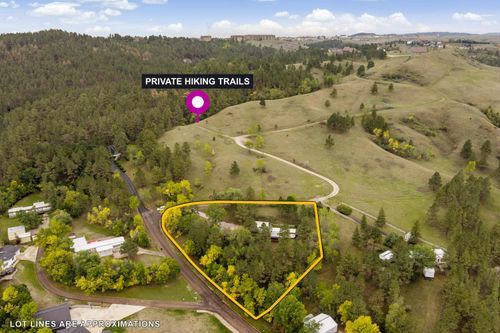 4901 Horsecreek Rd, Rapid City, SD, 57702-7038 | Card Image