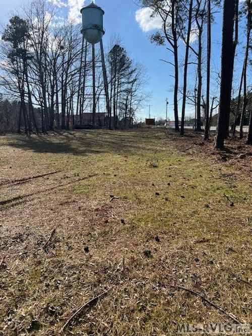 000 Railroad Street, Brodnax, VA, 23950 | Card Image