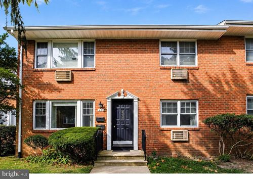 e-111 The Orchards, East Windsor, NJ, 08512 | Card Image