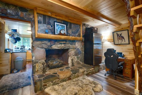2374 E Cabin Cir, Makinen, MN, 55763-8051 | Card Image