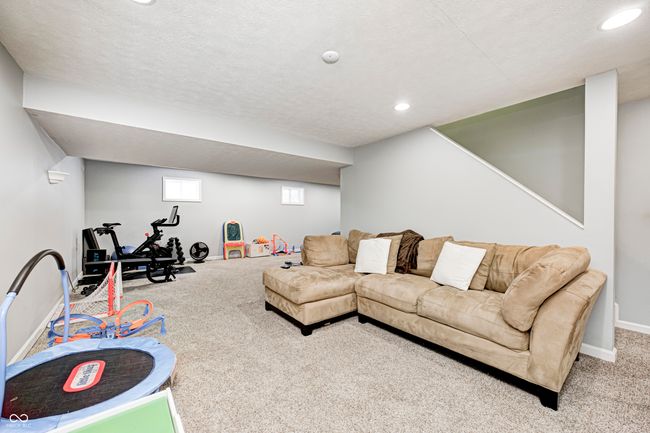 10717 Windermere Blvd, House other with 4 bedrooms, 3 bathrooms and null parking in Fishers IN | Image 38