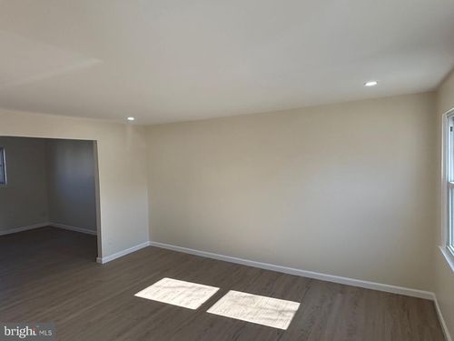 37 Heron Ct, Newark, DE, 19702-4212 | Card Image