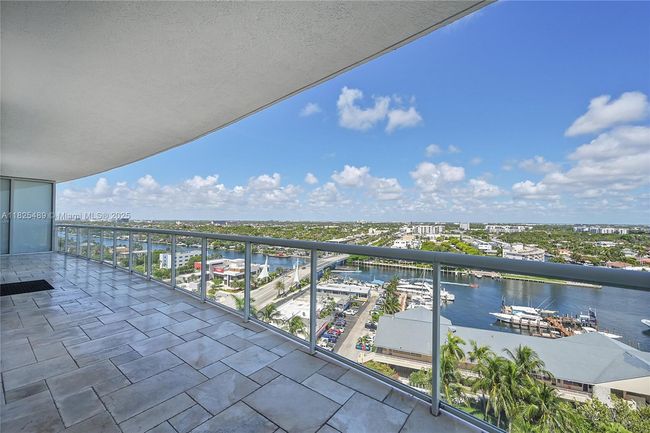 APT-1211 - 1 N Ocean Blvd, Condo with 2 bedrooms, 2 bathrooms and null parking in Pompano Beach FL | Image 31