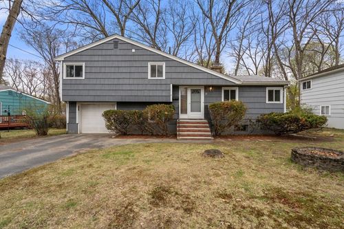 18 Royce Rd, Framingham, MA, 01701-7814 | Card Image