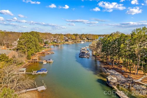 unit-l-19843 Henderson Rd, Cornelius, NC, 28031-5879 | Card Image