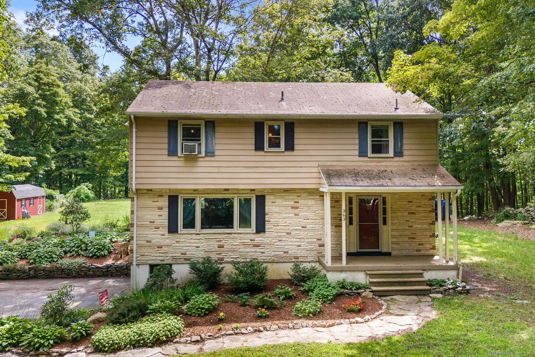 Hidden Lake Rd, Higganum, CT 06441