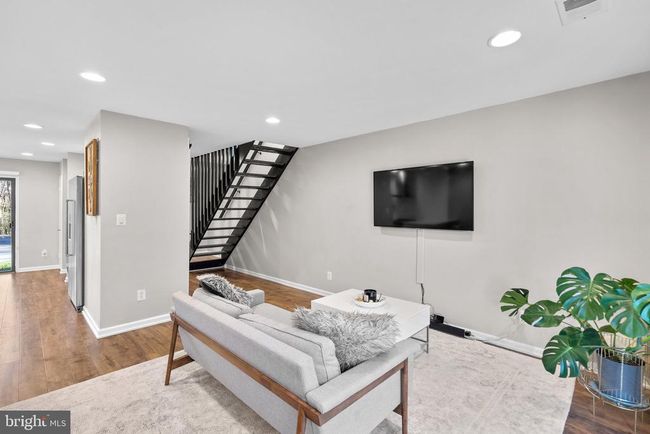 2273 Coppersmith Sq, Townhouse with 3 bedrooms, 3 bathrooms and null parking in RESTON VA | Image 17