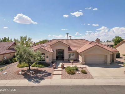 22214 N Tournament Drive, House other with 2 bedrooms, 3 bathrooms and null parking in Sun City West AZ | Image 1