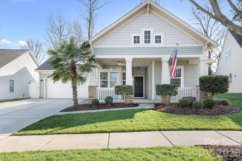 14430 Colonial Park Dr, Huntersville, NC, 28078-4695 | Card Image