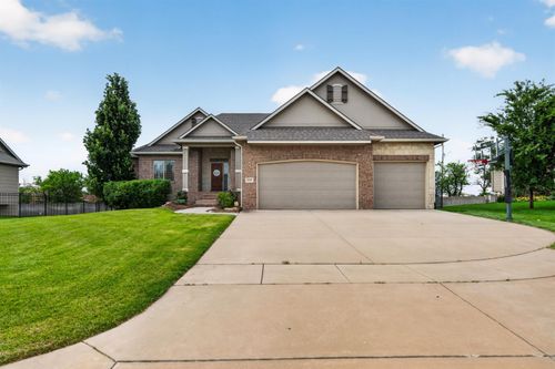 1009 E Rosemont, Andover, KS, 67002 | Card Image