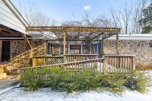 660 N Chodikee Lake Rd, Highland, NY, 12528-2723 | Card Image