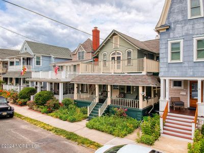 31 Abbott Avenue, Home with 5 bedrooms, 3 bathrooms and null parking in Ocean Grove NJ | Image 3