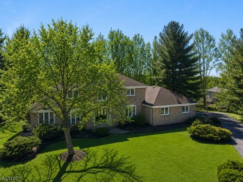 50 Pinewood Cres, Berkeley Heights, NJ, 07922-2144 | Card Image