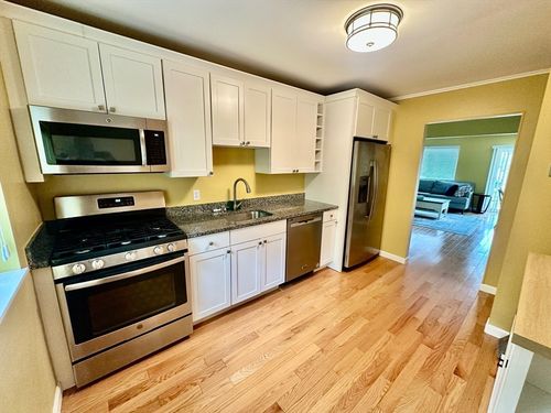 apt-4-6 Bayberry Dr, Sharon, MA, 02067-1319 | Card Image