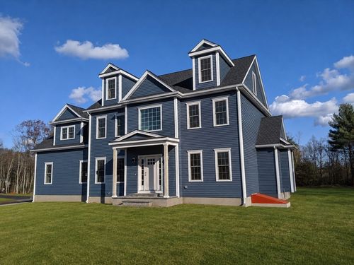 7 Lamire Way, Uxbridge, MA, 01569 | Card Image