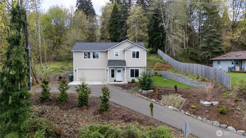 12141 Fairway Dr Sw, Olympia, WA, 98512-9066 | Card Image