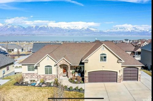 2244 Hunter Dr, Saratoga Springs, UT, 84045-6401 | Card Image