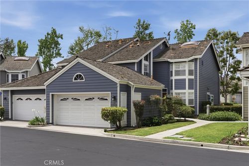 120-490 Medford Ct, Long Beach, CA, 90803-6367 | Card Image