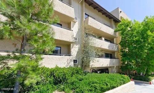 318-10982 Roebling Ave, Los Angeles, CA, 90024 | Card Image