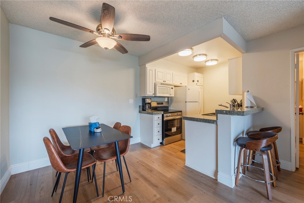 Residential in Playa Del Rey 4