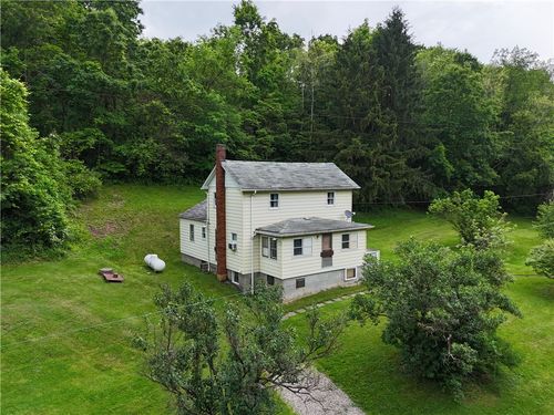 201 Cowanshannock Rd, Kittanning, PA, 16201-3944 | Card Image