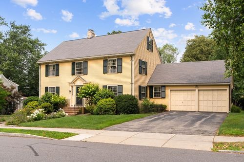 49 Hastings Rd, Belmont, MA, 02478-2301 | Card Image