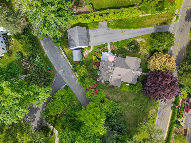 69 Spring St, House other with 3 bedrooms, 2 bathrooms and null parking in Chester CT | Image 8