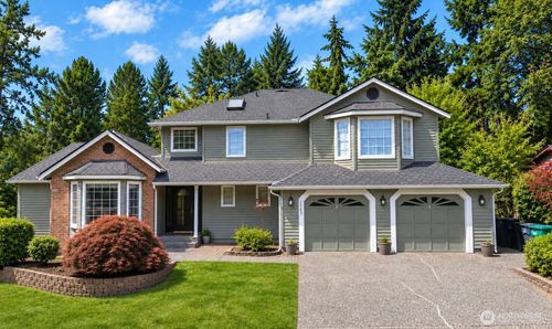 12903 176th Pl Ne, Redmond, WA, 98052-1126 | Card Image