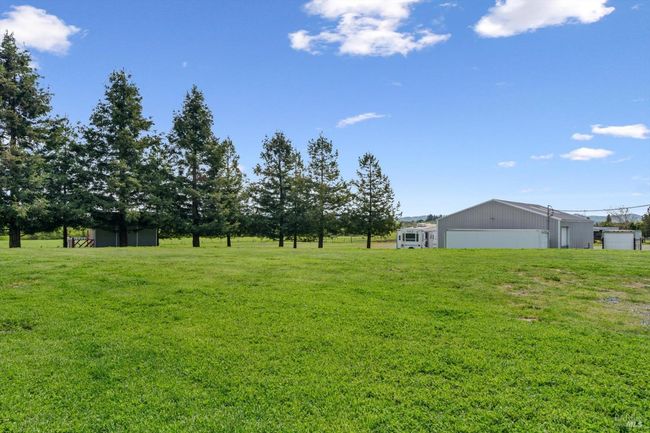 166 Davis Ln, House other with 3 bedrooms, 2 bathrooms and 15 parking in Penngrove CA | Image 48
