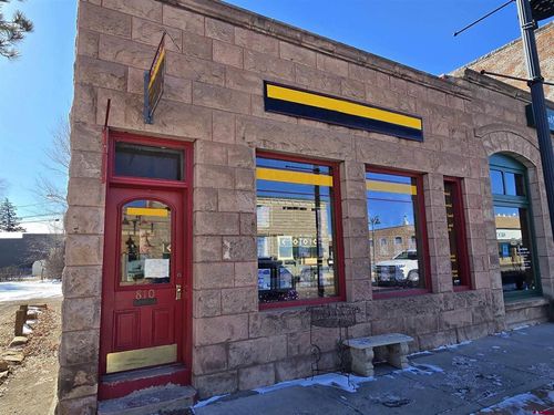 810 1st Ave, Monte Vista, CO, 81144-1404 | Card Image