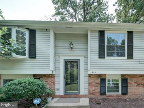 9117 Hunting Pines Pl, Fairfax, VA, 22032-1464 | Card Image