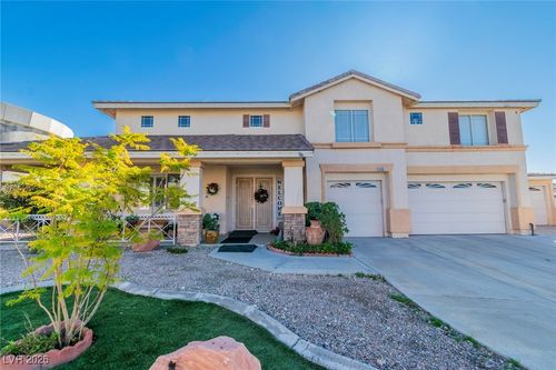 6681 Blue Sapphire Ave, Las Vegas, NV, 89110-4052 | Card Image