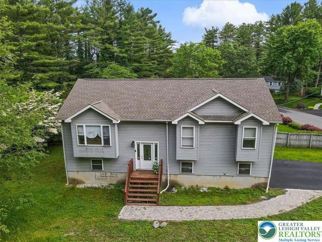 838 Cayuga Way, House other with 4 bedrooms, 3 bathrooms and null parking in Stroudsburg PA | Image 52