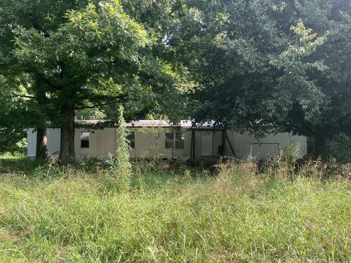 1059 Carlton Rd, Ashland City, TN, 37015-4107 | Card Image