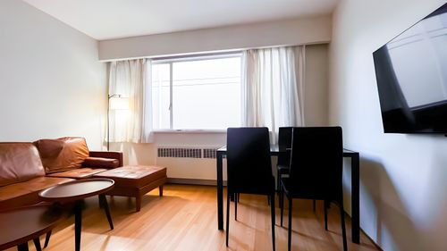 203-1925 Nelsonstreet, Vancouver, BC, V6G1K9 | Card Image
